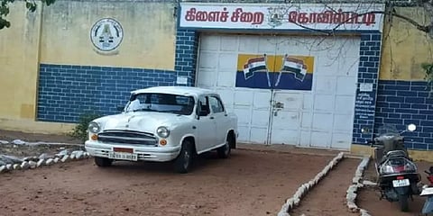 சாத்தான்குளம்: "இருவரின் பின்புறத்தில் இருந்து ரத்தம் வழிந்தது”-வெளியான புதிய ஆதாரங்கள்