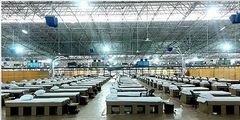 22 கால்பந்து மைதானங்களுக்கு இணை; 10ஆயிரம் படுக்கைகள் - டெல்லியில் பிரம்மாண்ட மருத்துவமனை