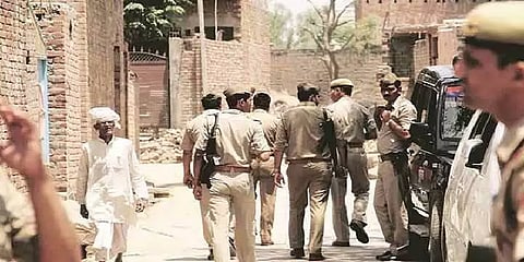 ரவுடி கும்பலுடன் நடந்த சண்டையில் 8 காவல்துறையினர் உயிரிழப்பு - உ.பி சம்பவம்!