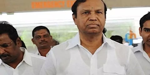 ரயில்வேயை தனியாருக்கு தாரைவார்ப்பது மக்கள் நலனுக்கு எதிரானது: டி.ஆர்.பாலு எம்.பி கண்டனம்