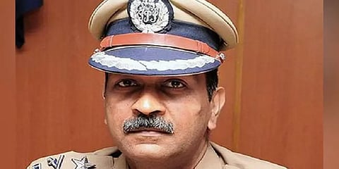 "பிரண்ட்ஸ் ஆப் போலீஸ்" சென்னையில் தடை என்று சொல்ல இயலாது - காவல் ஆணையர் மகேஷ் அகர்வால்