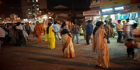 மதுரையில் பெண்ணை பாலியல் தொழிலில் சிக்க வைக்க முயற்சி !