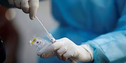 கொரோனா: பிசிஆர் பரிசோதனை செய்ய எஸ்ஆர்எம் மருத்துவ அறிவியல் நிறுவனத்திற்கு அனுமதி