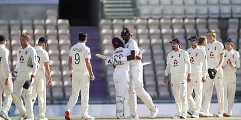 பார்வையாளர்கள் இல்லாத டெஸ்ட் போட்டி.. கொரோனாவிலிருந்து மீளும் கிரிக்கெட்..!