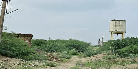 ஜாதிக் கலவரத்தால் தொலைந்துப்போன தூத்துக்குடி மாவட்டத்தின் கிராமம் !