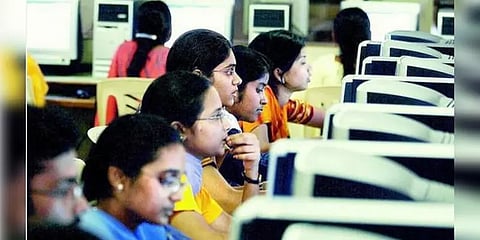 ஆன்லைனில் கலை, அறிவியல் கல்லூரிகளுக்கான விண்ணப்பம் - தேதி அறிவிப்பு