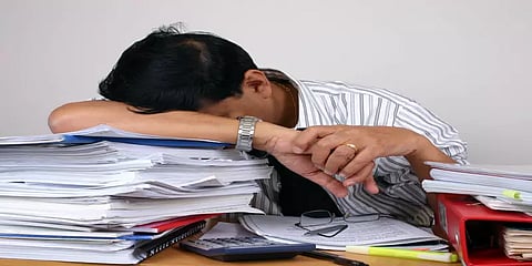 பள்ளியில் முதல் மதிப்பெண்’ ஆனாலும்.. மாணவன் எடுத்த விபரீத முடிவு !