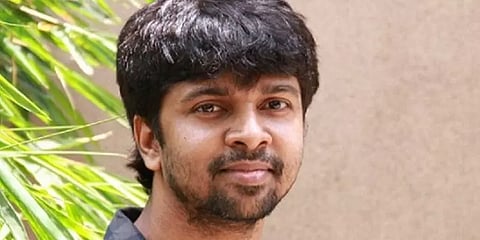 எளிய முறையில் தமிழ் படிக்க இணைய வகுப்புகள்  -  மதன் கார்க்கியின் புதிய முயற்சி