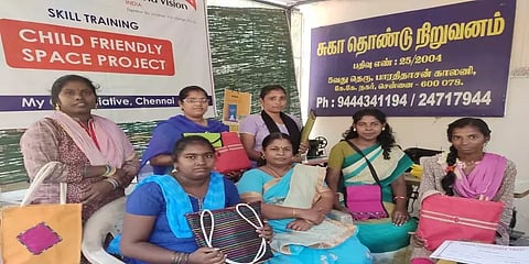 ரூ.500 முதலீட்டில் வீட்டிலிருந்தே பணம் சம்பாதிக்கலாம்: ஸூம் மீட்டிங் மூலம் அசத்தும் பெண்!