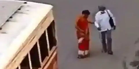 மனிதாபிமானத்தைக் காட்டிய வைரல் வீடியோ!! சுப்ரியாவுக்கு வீடு பரிசு!!