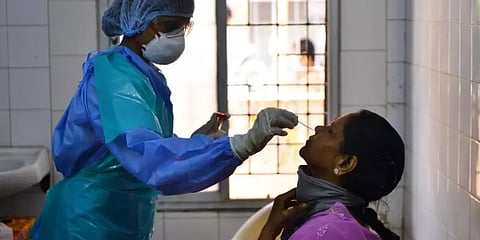 தமிழகத்தில் இன்று 4,979 பேருக்கு கொரோனா பாதிப்பு : 78 பேர் உயிரிழப்பு