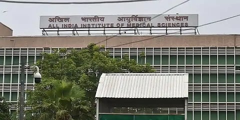 கோவாக்சின் தடுப்பு மருந்து சோதனைக்கு ஆரோக்கியமான நபர்கள் இன்று முதல் தேர்வு: எய்ம்ஸ்