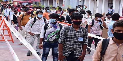 வெளிமாநில தொழிலாளர்கள் மீண்டும் தமிழகம் திரும்ப வழிகாட்டு நெறிமுறைகள்..!