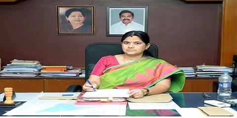 சென்னை மாவட்ட ஆட்சியருக்கு கொரோனா தொற்று ! மருத்துவமனையில் அனுமதி