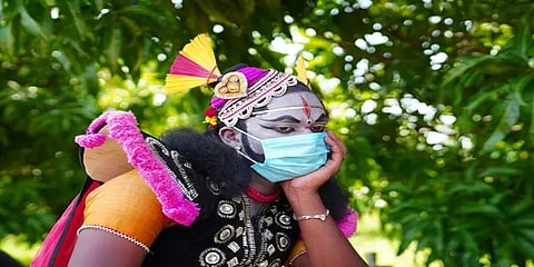 ”விடிய விடிய மக்களை மகிழ்வித்தோம்..ஆனால் இன்று” தெருக்கூத்து கலைஞர்களின் துயரமான வாழ்க்கை