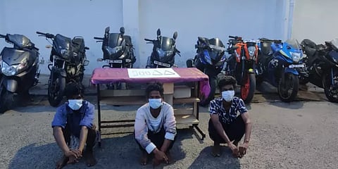 ”வாக்கிங் செல்லும் பெண்களே டார்கெட்” : குறிவைத்து கொள்ளையடித்த கும்பல் கைது