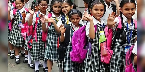 3, 5, 8ஆம் வகுப்புகளுக்கு தேர்வு, மும்மொழிக் கொள்கை : புதிய கல்விக்கொள்கை அம்சங்கள்..!