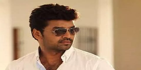 சொந்த ஊரிலேயே நடிகர்களைத் தேர்ந்தெடுத்த சுசீந்திரன்..கொரோனா த்ரில்லரில் பாரதிராஜா, ஜெய்..!