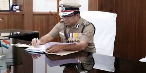 மாஜிஸ்திரேட் முன்பு ஆஜர்படுத்திய பிறகே கைது நடவடிக்கையை தொடர வேண்டும் - டிஜிபி உத்தரவு