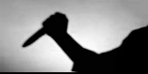 "செத்துப்போன அண்ணன் மீது மட்டும்தான் பாசமா?" தாயை கொலை செய்த இளைய மகன் !