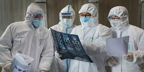 “மருத்துவர்களுக்கு உரியநேரத்தில் சம்பளம் கிடைப்பதை உறுதி செய்க”-உச்சநீதிமன்றம்