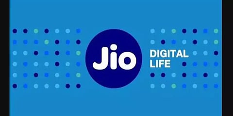 ”முதல் காலாண்டிலே ஜியோவில் இணைந்த ஒரு கோடி பயனர்கள்” உற்சாகத்தில் ரிலையன்ஸ்!!