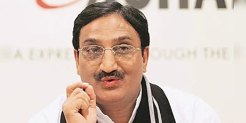 மாநிலங்கள் மீது எந்த மொழியையும் மத்திய அரசு திணிக்காது : ரமேஷ் பொக்ரியால்