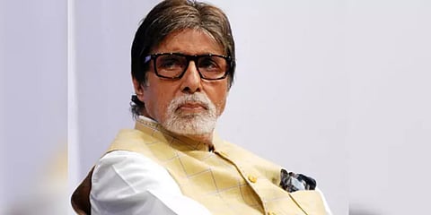 கொரோனா தொற்றிலிருந்து குணமடைந்து டிஸ்சார்ஜ் ஆனார் அமிதாப் பச்சன்