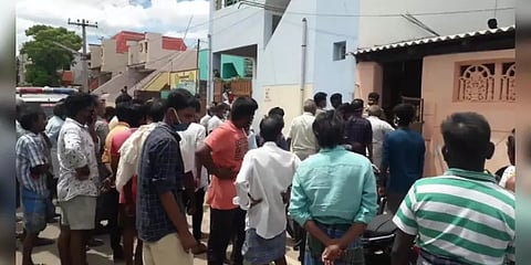 வீரபாண்டிய கட்டபொம்மன் குறித்து அவதூறு : தூத்துக்குடியில் போராட்டம்..!