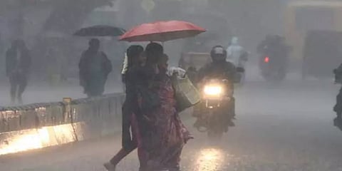 சென்னை: விடிய விடிய கொட்டித் தீர்த்த கனமழை