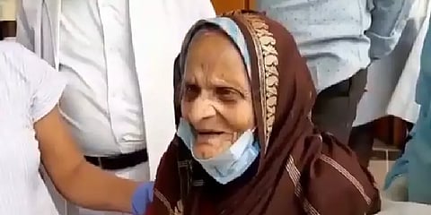 கொரோனாவில் இருந்து மீண்ட 110வயது மூதாட்டி!!