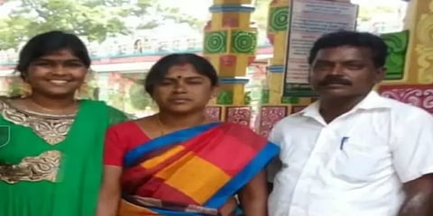 மனைவி மற்றும் குடும்பத்தாரை அரிவாளால் வெட்டிவிட்டு கணவர் தப்பியோட்டம் - மனைவி உயிரிழப்பு