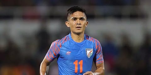 சுனில் சேத்ரி : இந்திய கால்பந்தாட்ட அணியின் கேப்டன் பிறந்த நாள் இன்று!!