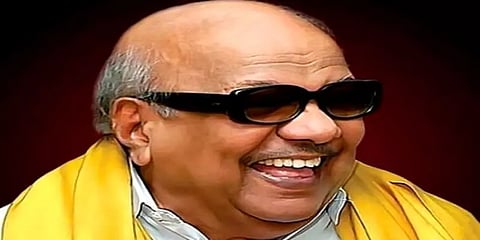 ‘கலைஞரின் கடைசி யுத்தம்’ புத்தகத்தை வெளியிட்டார் மு.க.ஸ்டாலின்