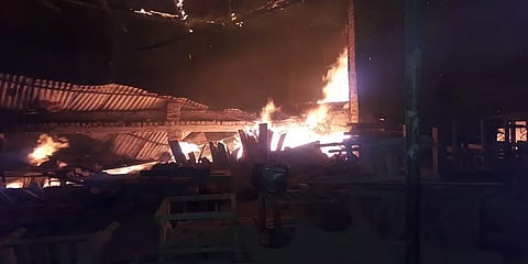 மதுரை மரக்கடையில் தீ விபத்து: ரூ.30 லட்சம் மதிப்பிலான பொருட்கள் நாசம்!