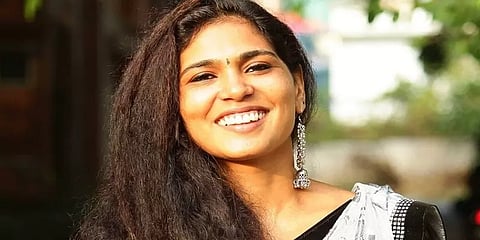 ‘ஆபாசத்தை பரப்பாதீர்கள்’ : ரெஹானா பாத்திமாவின் முன்ஜாமீனை நிராகரித்த உச்சநீதிமன்றம்