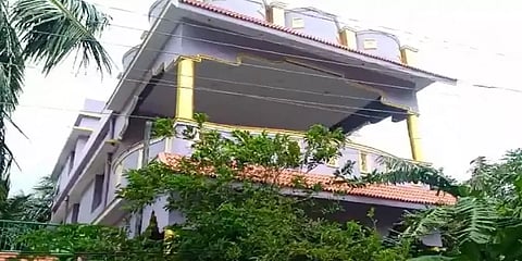 கன்னியாகுமரி: பெண் காவலர் வீட்டின் கதவை உடைத்து நகைகள் திருட்டு