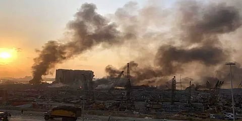 லெபனான் வெடிவிபத்துக்கு எதிராக மக்கள் போராட்டம்: நாட்டின் தகவல் அமைச்சர் ராஜினாமா