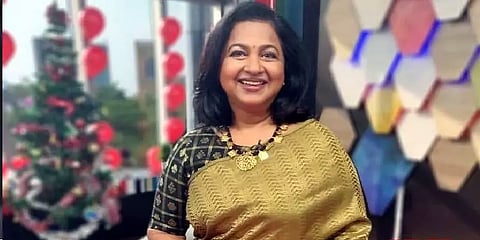 சினிமாத் துறையில் 42 ஆண்டுகளை பூர்த்தி செய்த ராதிகா!!