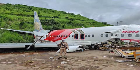 விபத்துக்கு முன்வரை பதற்றமின்றி இருந்த விமானிகள்: விமான விபத்து குறித்து வெளியான தகவல்