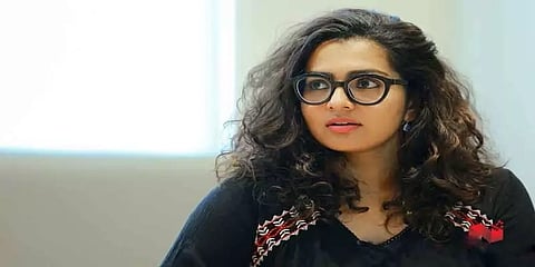 ’இது ஒரு பயங்கரமான சட்ட வரைவு ‘ - EIA 2020-ஐ திரும்ப பெறக்கோரி நடிகை பார்வதி கடிதம்