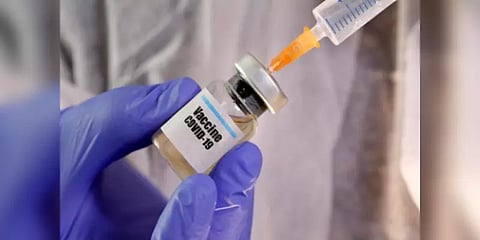 மக்களுக்கு கொரோனா தடுப்பூசி : ரஷ்யாவில் தொடக்கம்