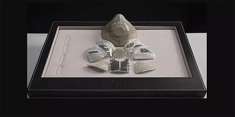 தங்கமும் வைரமும்... உலகின் விலையுயர்ந்த மாஸ்க் இது தான்..! விலை என்ன தெரியுமா?