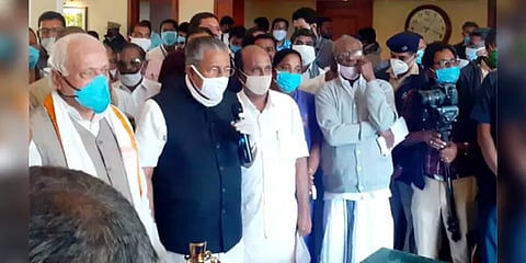 மூணாறு நிலச்சரிவில் வீடுகளை இழந்தவர்களுக்கு புதிய வீடுகள் - பினராயி விஜயன்