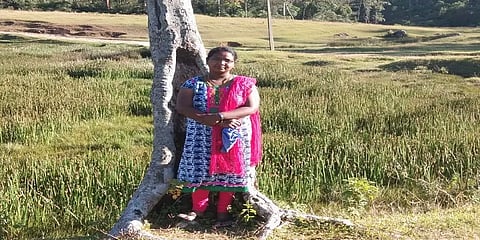 "குழந்தைகளின் கல்விதான் எங்களுக்கு பெரும்பிரச்னை” - ஒரு மலைவாழ் மனுஷியின் ஊரடங்கு அனுபவம்