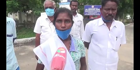 காவலரால் ஏமாற்றப்பட்டு கர்ப்பமானேன்... கைக்குழந்தையுடன் போலீசில் புகாரித்த பெண்