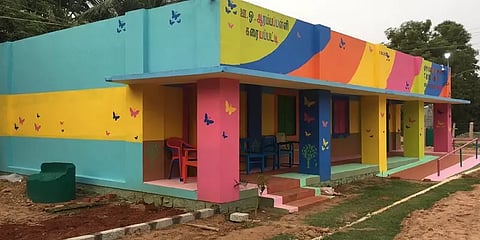 அருமையான ஐந்து வாட்ஸ் ஆப் குழுக்கள்… அரசுப் பள்ளியை உச்சத்தில் வைத்த ஆசிரியர்