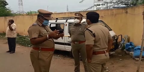 மதுரை: குழந்தையை பார்க்க வர மறுத்த மூதாட்டி கழுத்து நெரித்துக் கொலை?