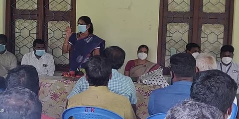 முதல்வரிடம் விருது பெற்றதற்கு விருந்து வைத்த பெண் தாசில்தார்: கலெக்டரின் அதிரடி நடவடிக்கை