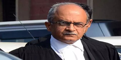 மன்னிப்பு கேட்க மாட்டேன்; தண்டனைக்கு தயார் - பிரசாந்த் பூஷன்